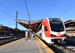 Caltrain Stadler KISS MU Set rests between assignments 